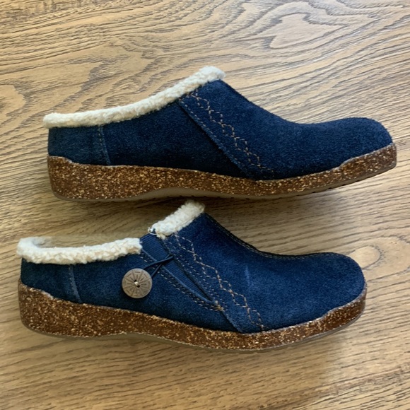 earth origins johanna clog